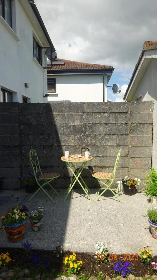 Ger'S Lodging Galway Eksteriør bilde